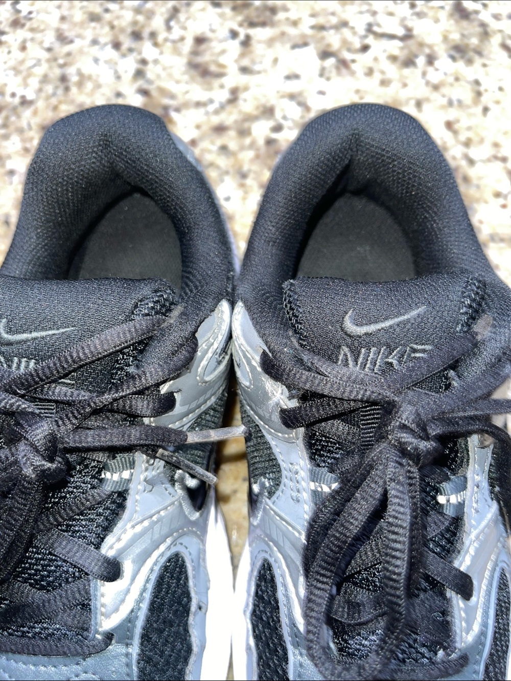 Nike V5 RNR - Picture 2 of 11